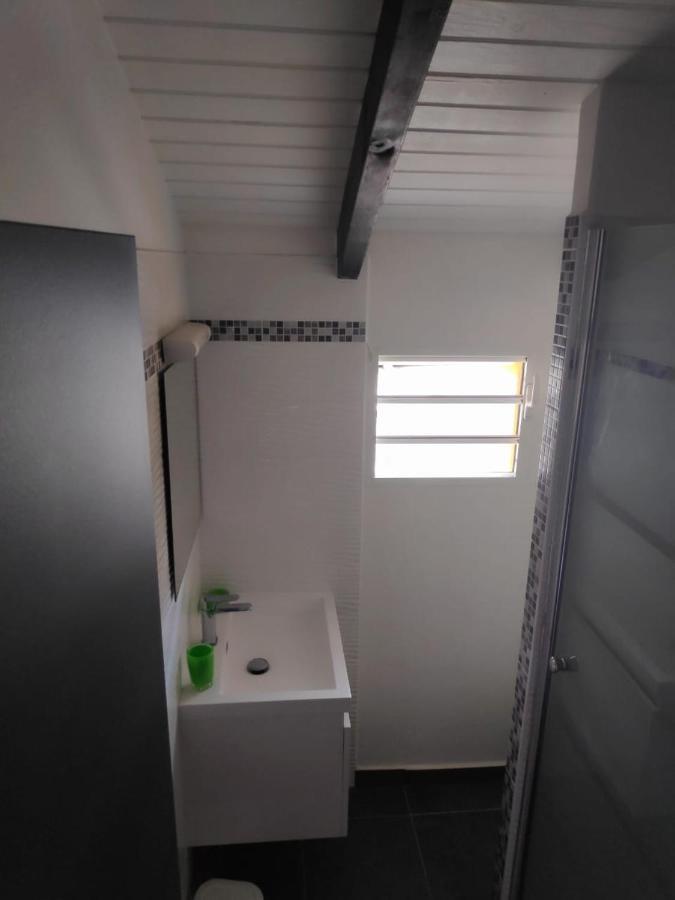 Appartement Les galets à Deshaies Extérieur photo