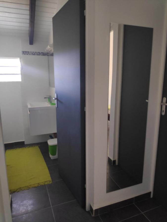 Appartement Les galets à Deshaies Extérieur photo